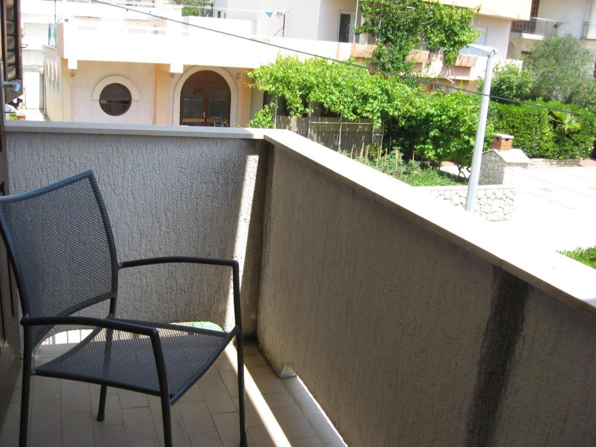Apartments With A Parking Space Novalja, Pag - 6552 Buitenkant foto