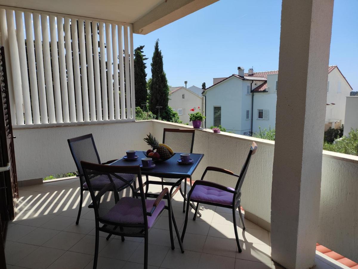 Apartments With A Parking Space Novalja, Pag - 6552 Buitenkant foto